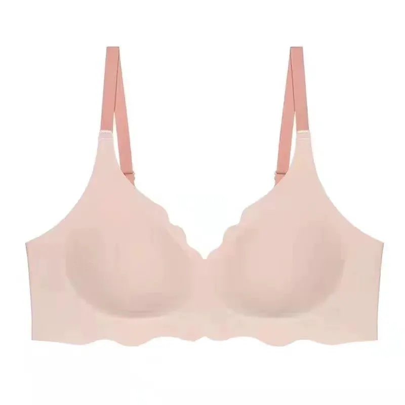 No Trace Top wireless bra in pale pink with seamless cups and adjustable straps from Simples Market.