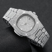 Luxury diamond-encrusted silver stainless steel men's wristwatch with calendar from Simples Market