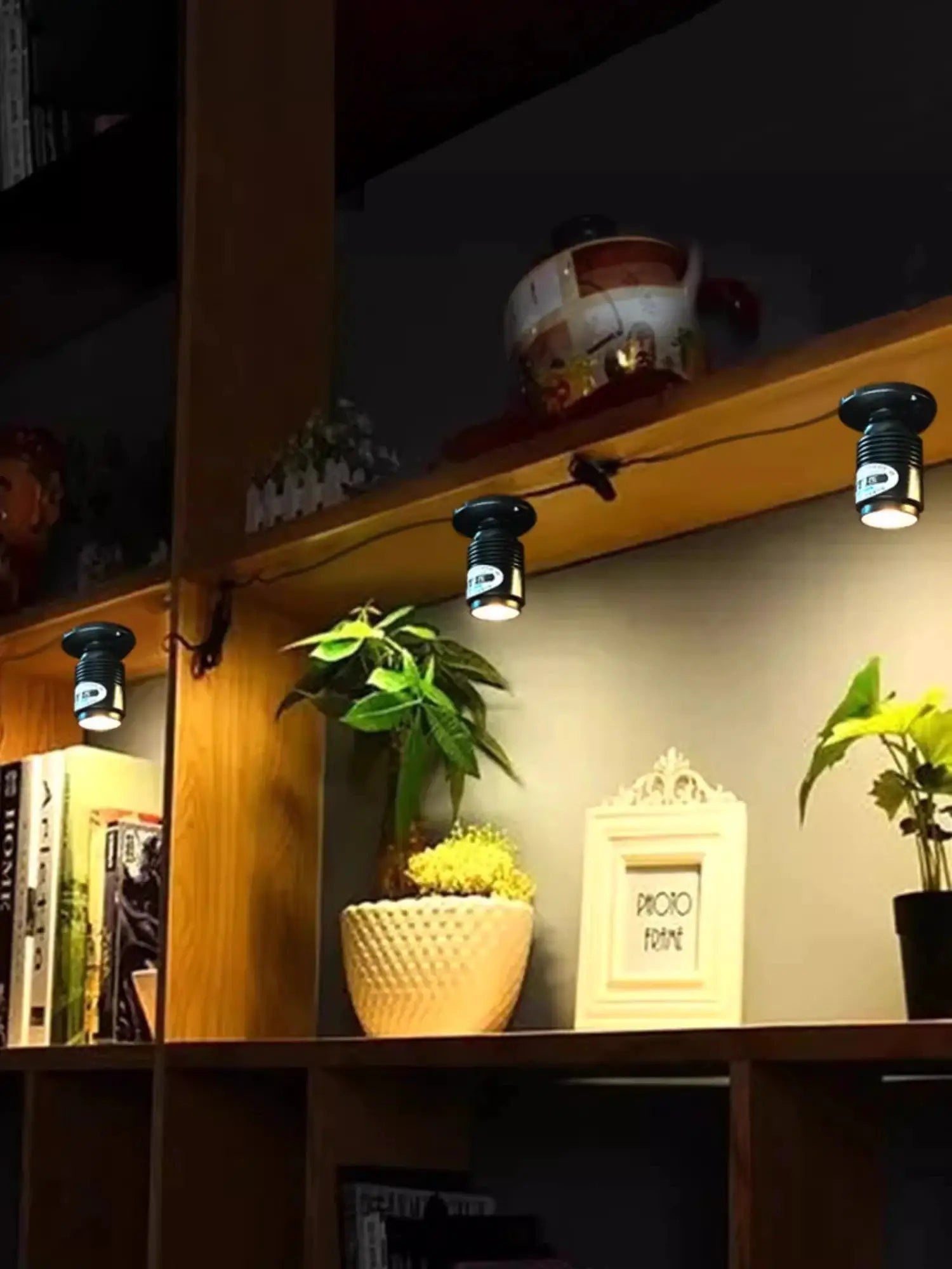 Simples Market 3W mini spotlight set; three black surface-mounted 12V display cabinet lights (dimmable, zoomable beam)