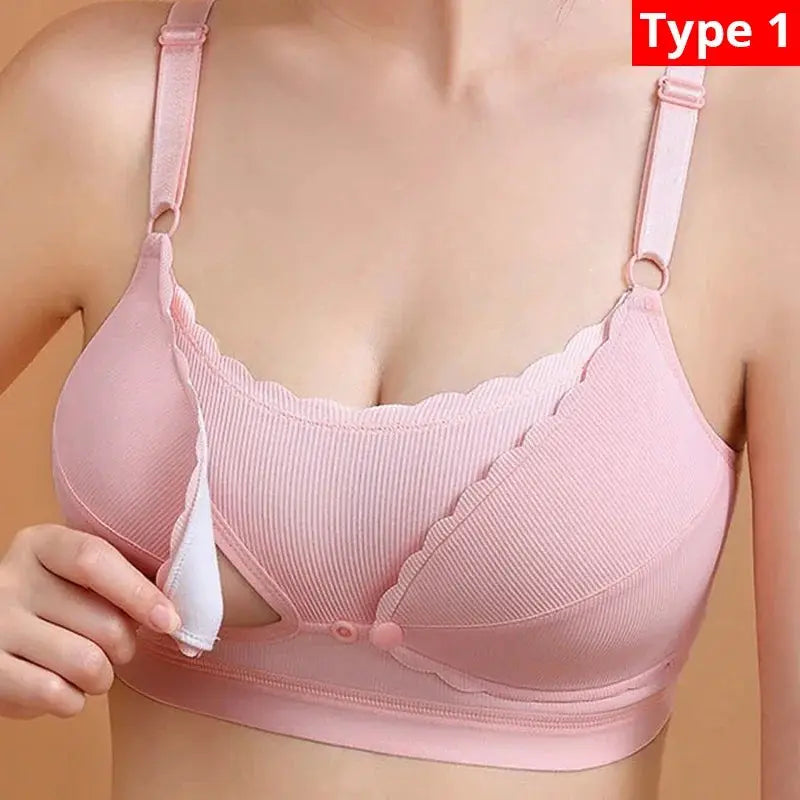 Push-up bra from Simples Market in pink with scalloped neckline and removable padding