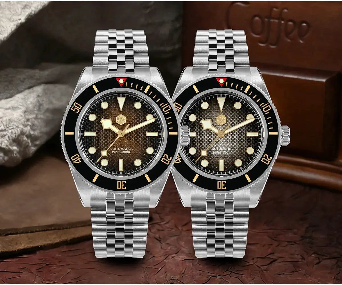 Two San Martin BB Diver watches, 40mm, stainless steel bracelet, black bezel, textured brown dial
