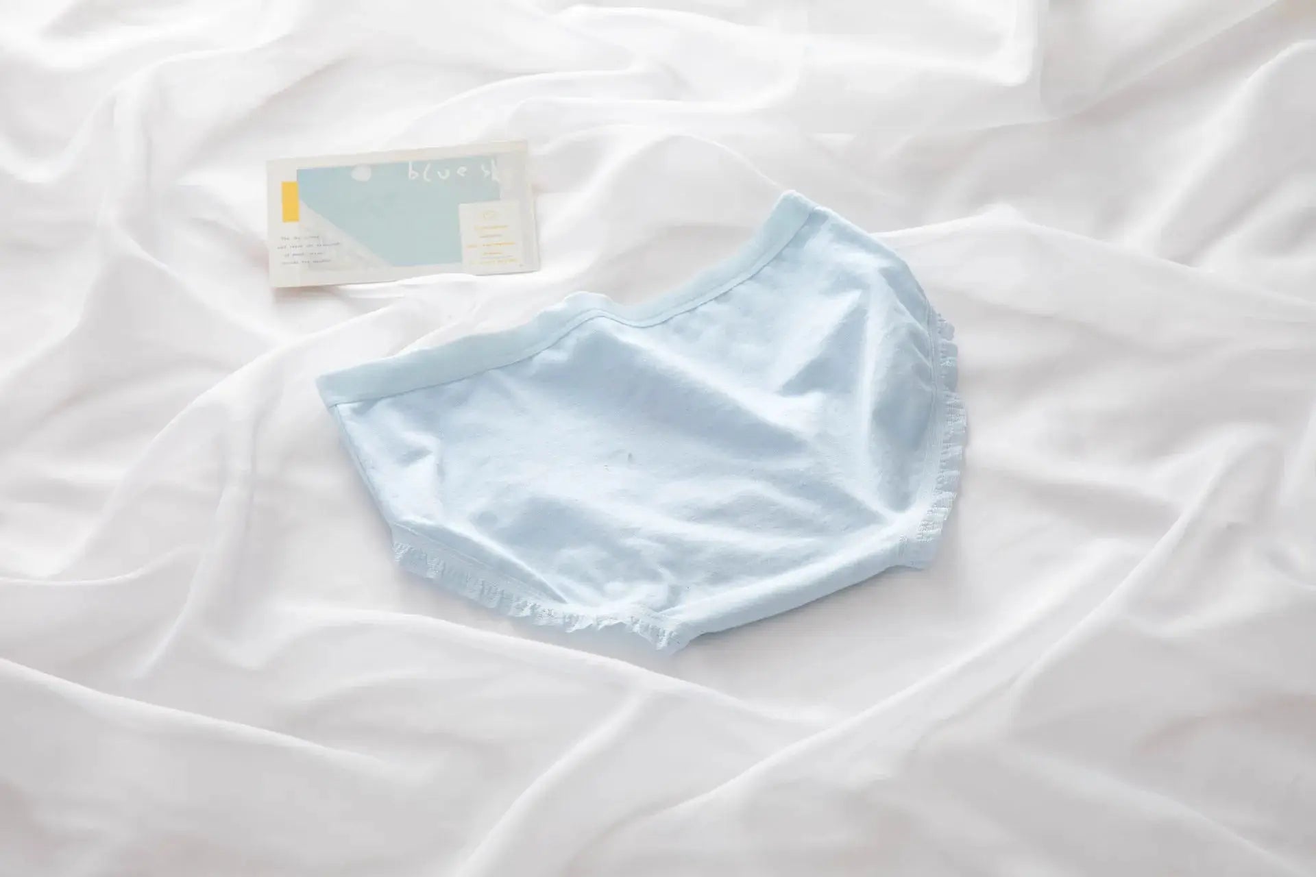 Cotton panties in light blue with lace trim, women's underwear