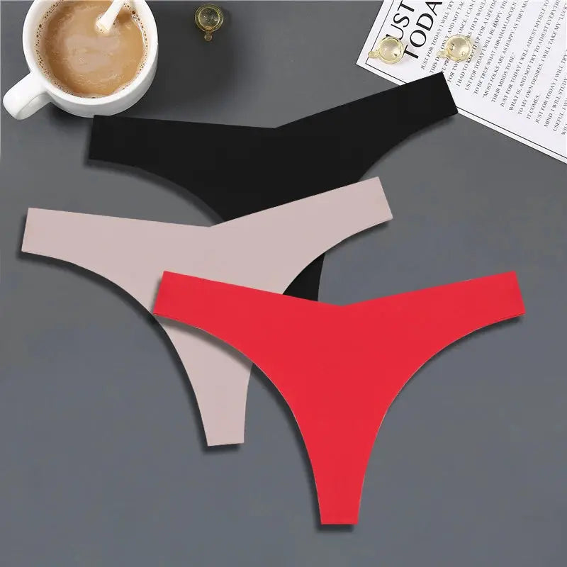 FINETOO 3-pack women ice silk seamless thong panties in black, nude, and red with V-waist low-rise breathable G-string