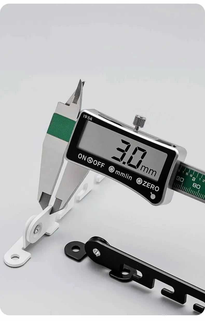 Window safety locks set by Simples Market with adjustable limiter; white plastic arms and black metal bracket