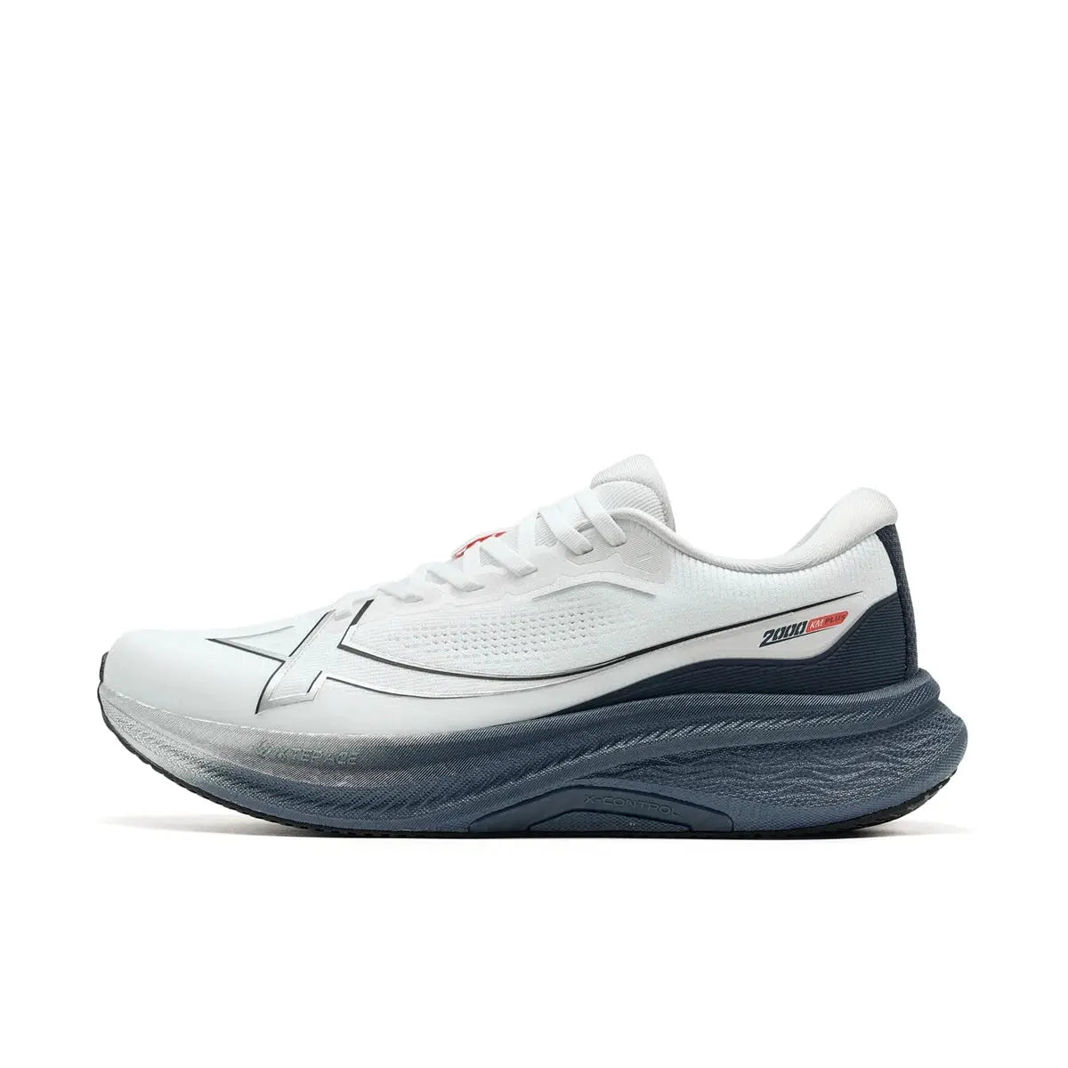 Xtep 2000km Plus white men's running shoes with dark blue midsole, lightweight anti-slip