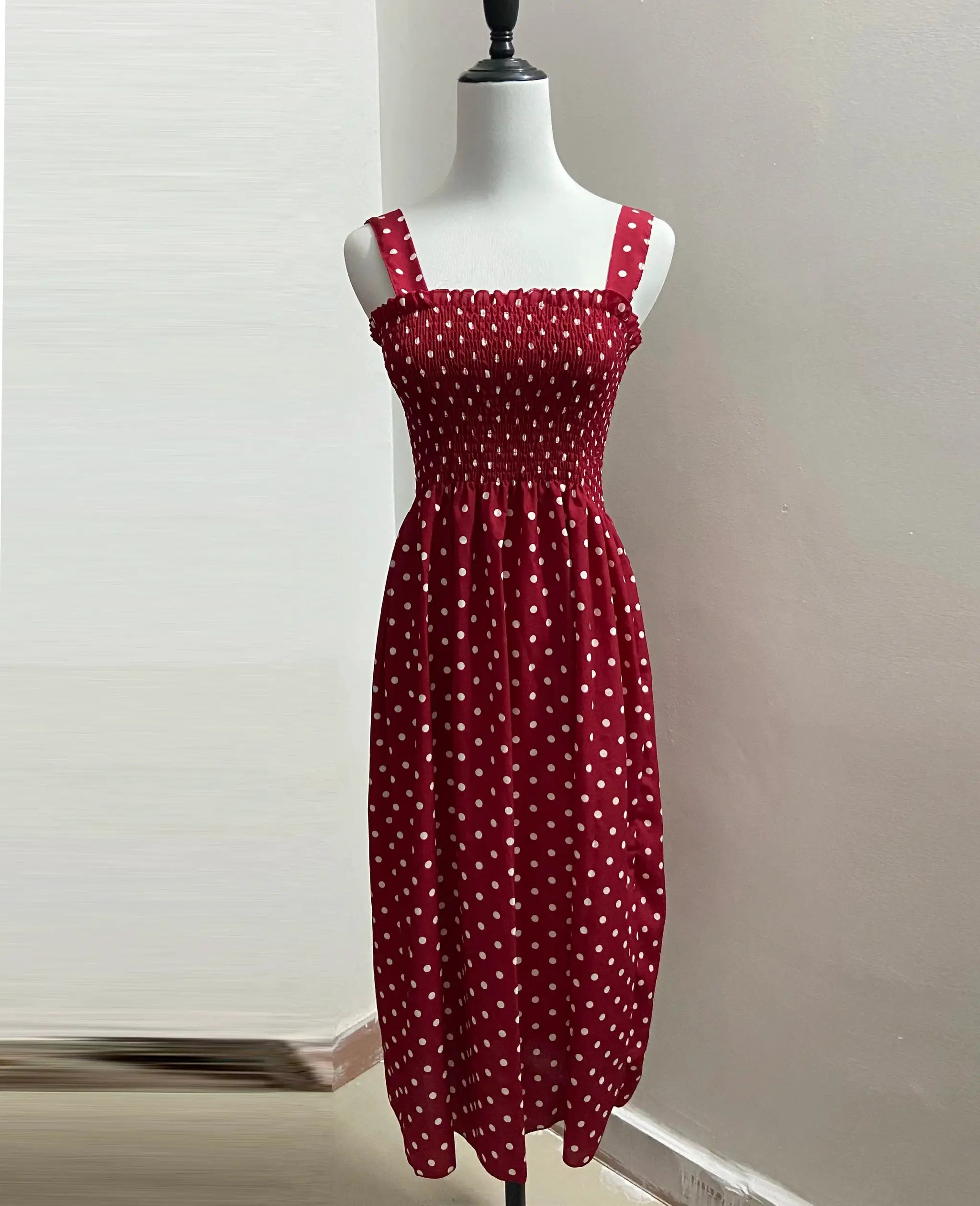 MarinaGrace Summer Polka Dot Sleeveless Chiffon Long Dress With Elegant Square Neck And Flowy A Line Fit