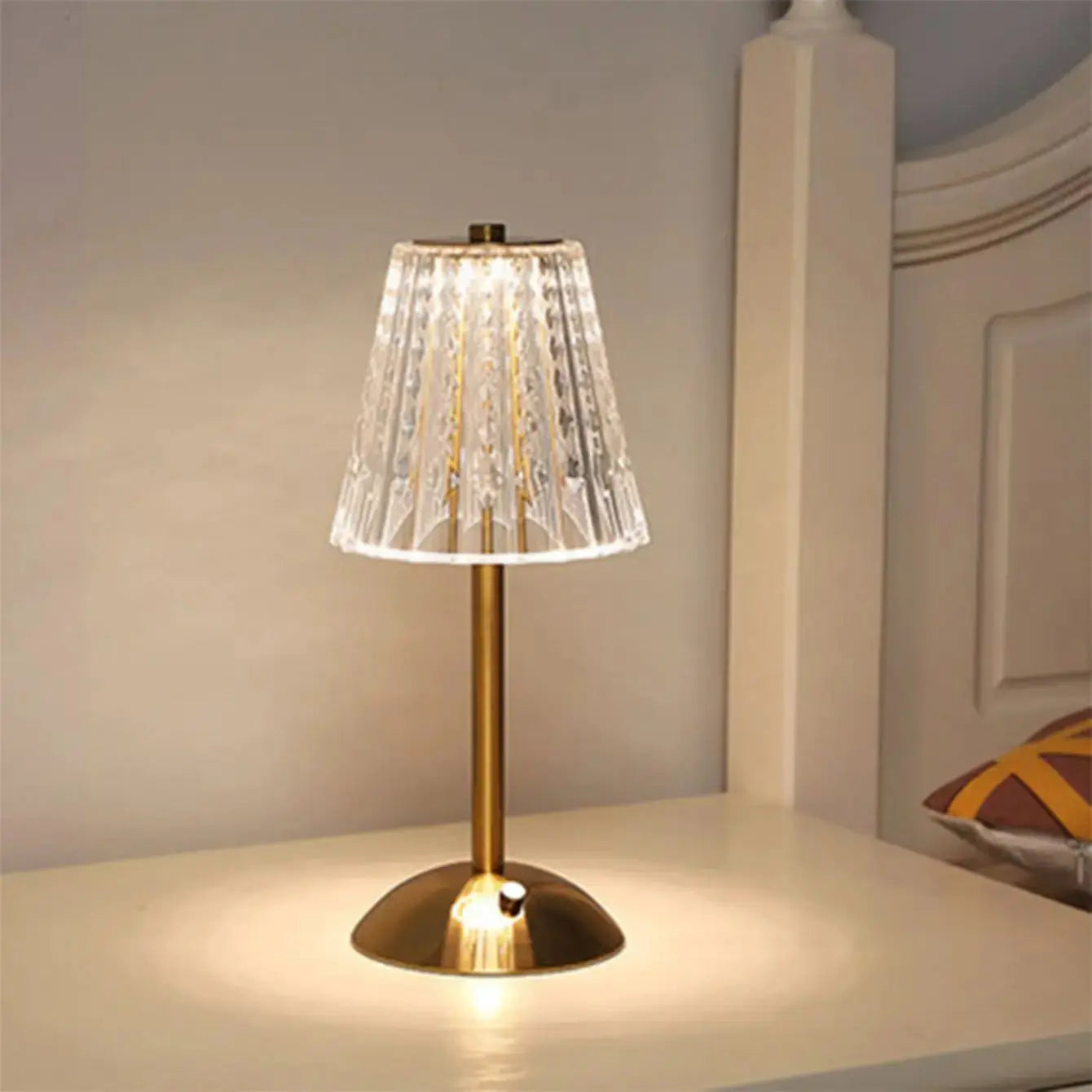Crystal retro table lamp with gold base for the bedroom, dimmable LED light