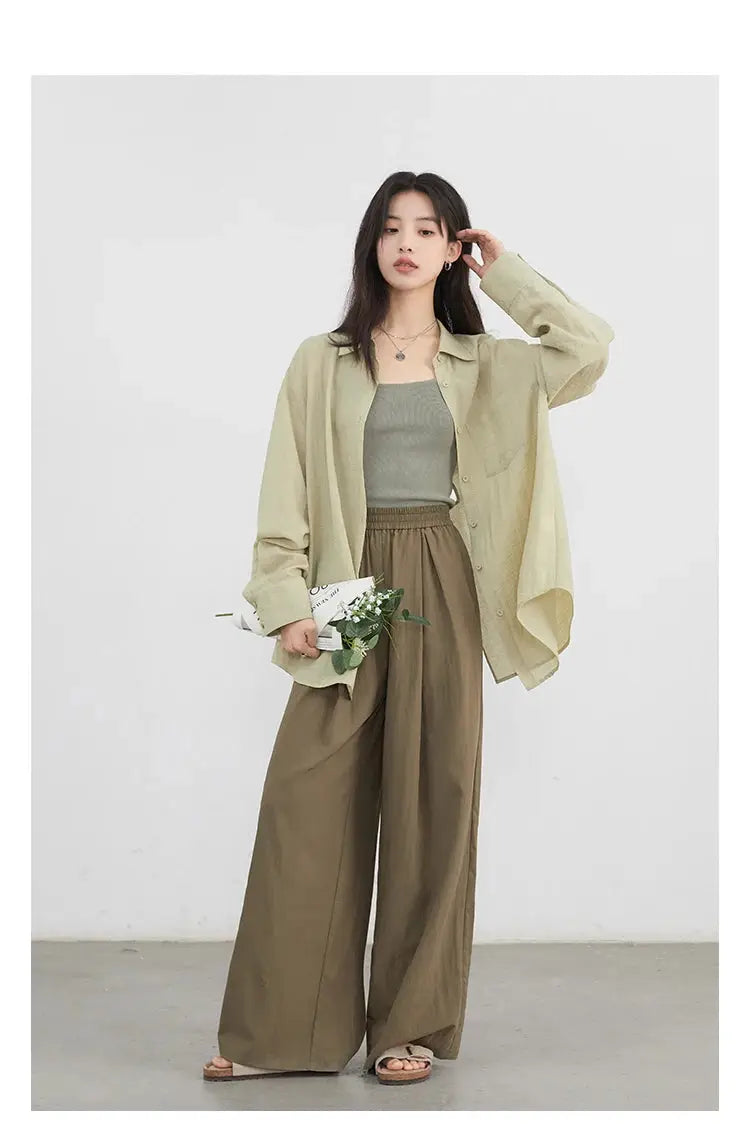 CHIC VEN women's beige oversized long-sleeve shirt over a gray top with olive wide-leg pants, Simples Market.