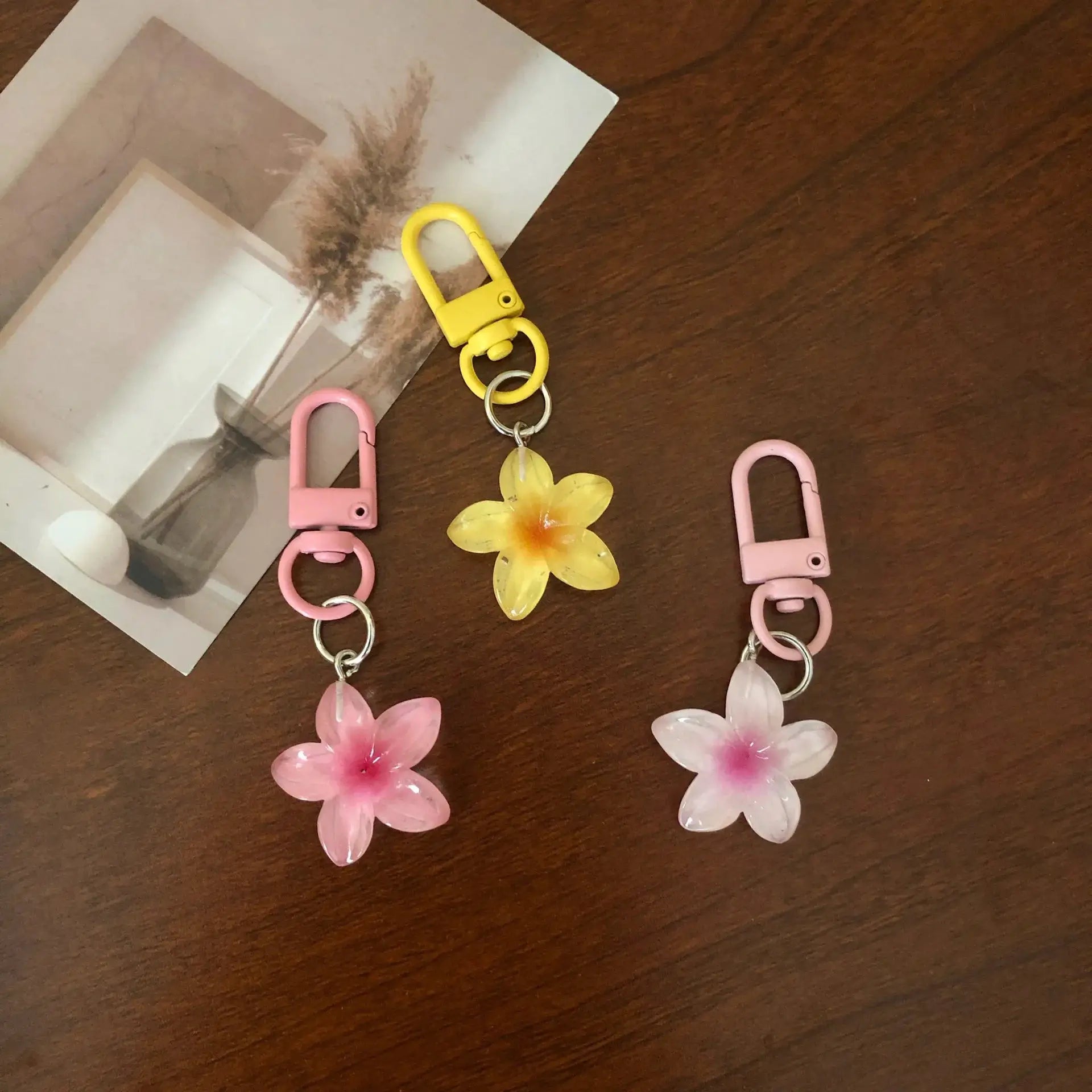 Colorful Jelly Flower Keychain Resin Pendant For Bags Keys DIY Cute Keychains For Students
