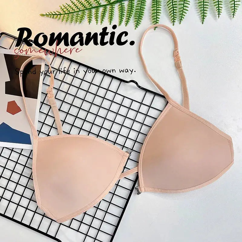 FINETOO seamless triangle-cup bra in nude pink with adjustable straps Simples Market lingerie