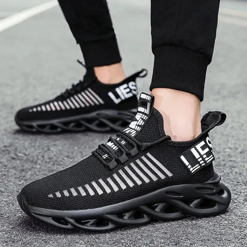 MAEDEF men’s black mesh sneakers with LIES logo, breathable knit and platform sole, Simples Market