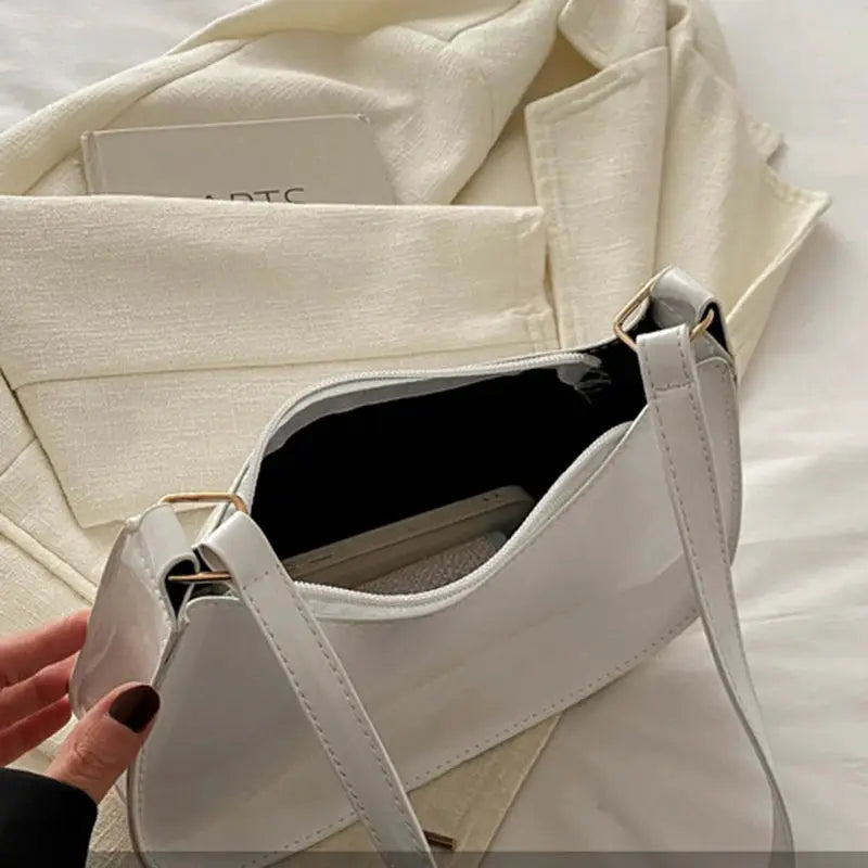 Retro Chic PU Leather Shoulder Underarm Bag With Multi Pocket Interior For Easy Organization