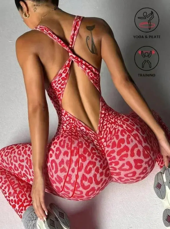 Simples Market women's leopard-print backless one-piece jumpsuit for yoga and fitness, pink