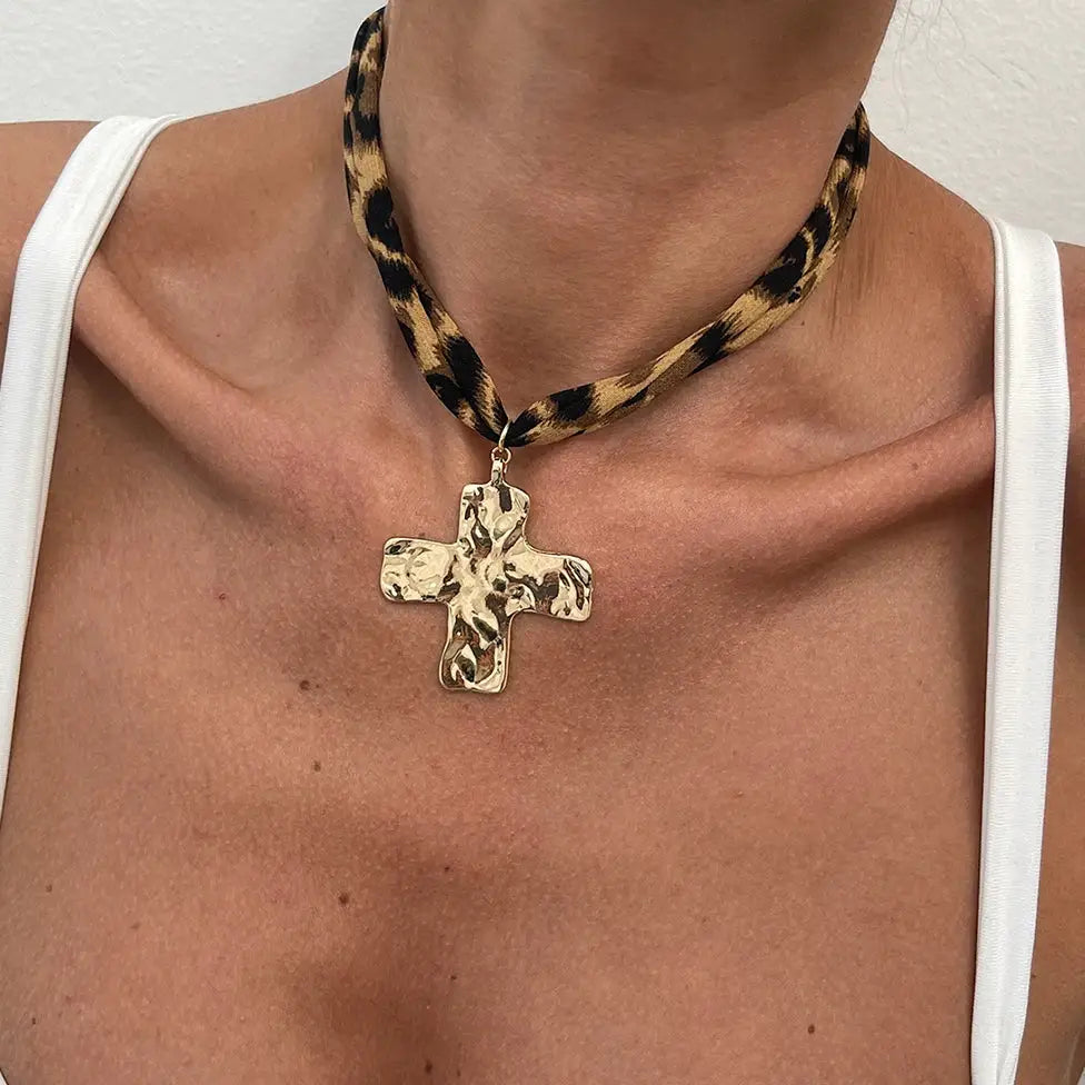 Ingemark 7 Styles Ethnic Multilayer Velvet Chain Necklace For Women 2025 New Fashion Metal Conch Starfish Heart Pendant