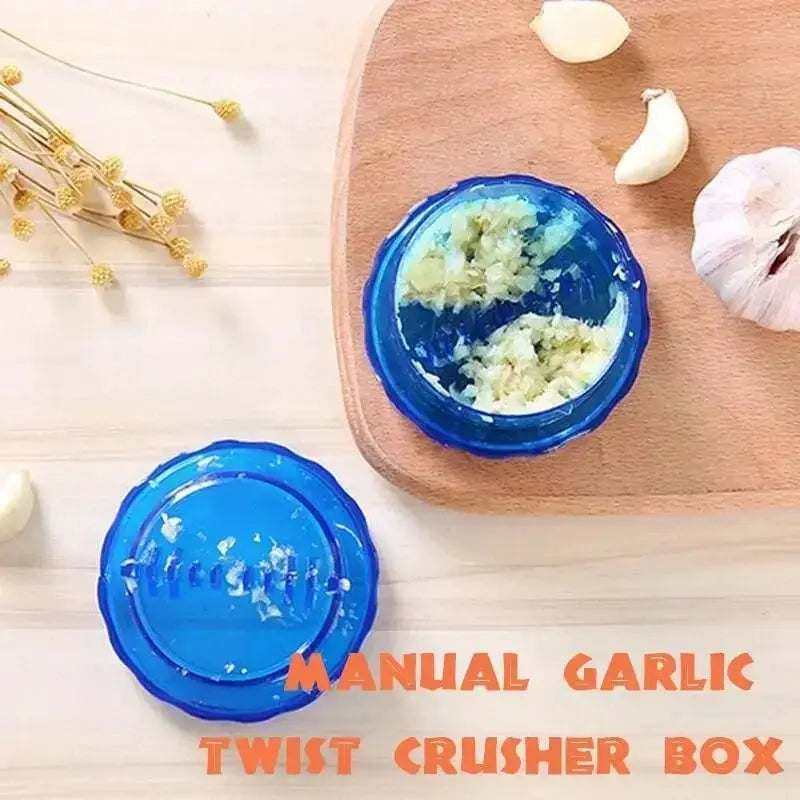 Multifunctional Garlic Crusher and Manual Garlic Press Chopper Kitchen Gadget for Easy Mince and Chop