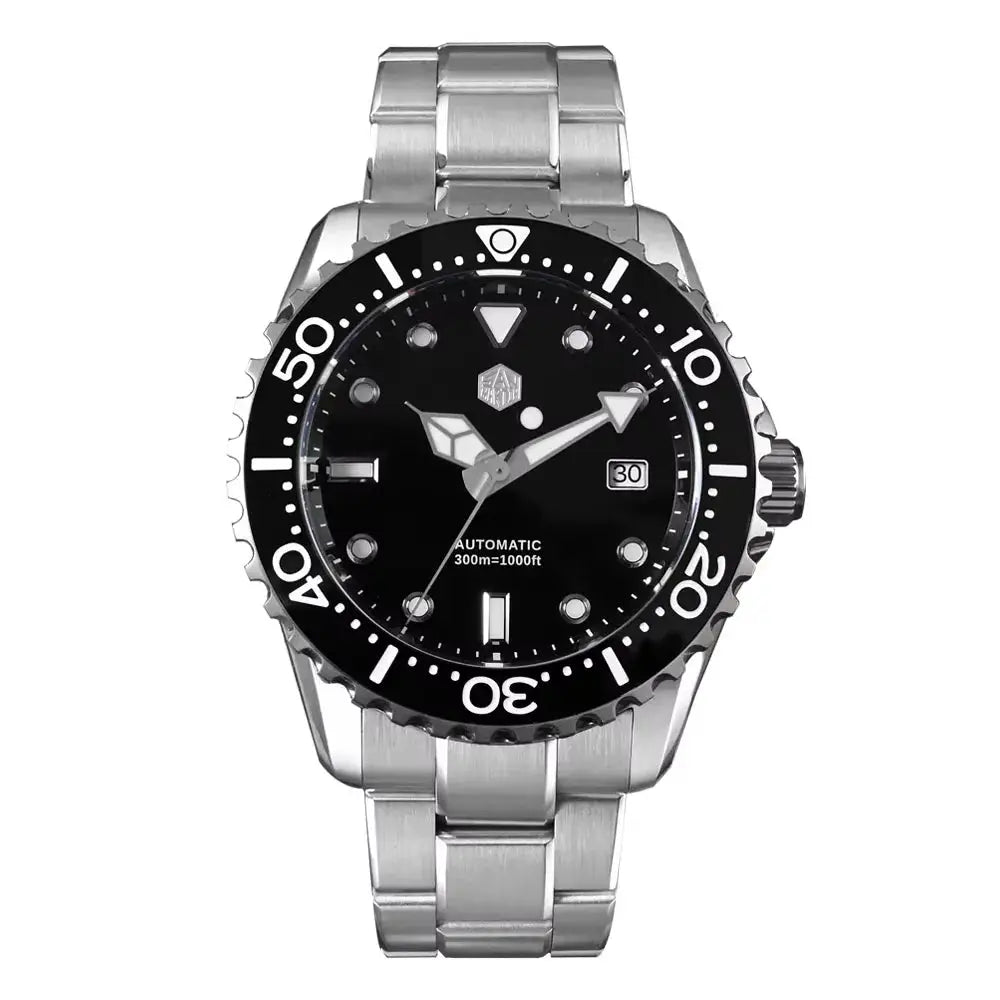 San Martin diver watch with stainless steel bracelet, black dial, rotating bezel and date window