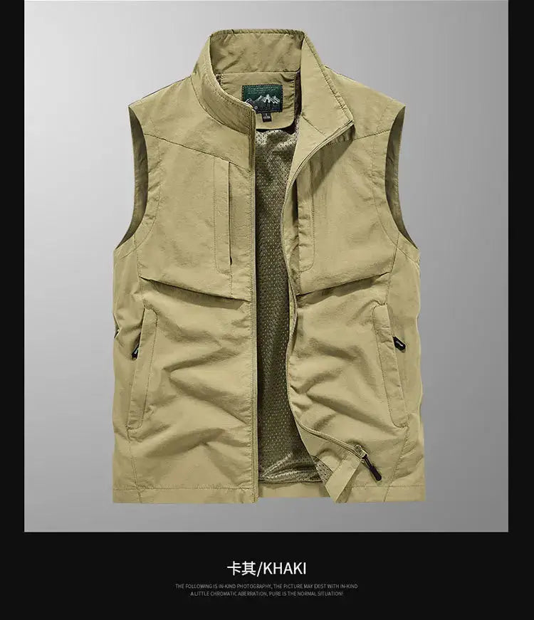 Men's khaki outdoor cargo vest by Simples Market, breathable mesh lining, sleeveless with multiple zip pockets