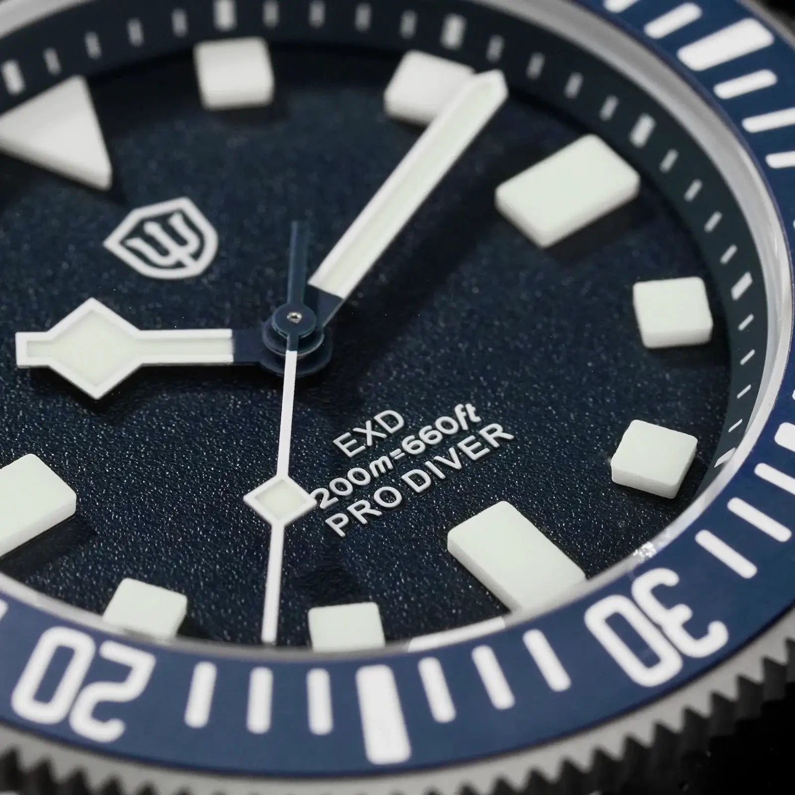 Watchdives EXD 40mm dive watch for men with blue bezel, luminous white markers and hands, 200m water resistance