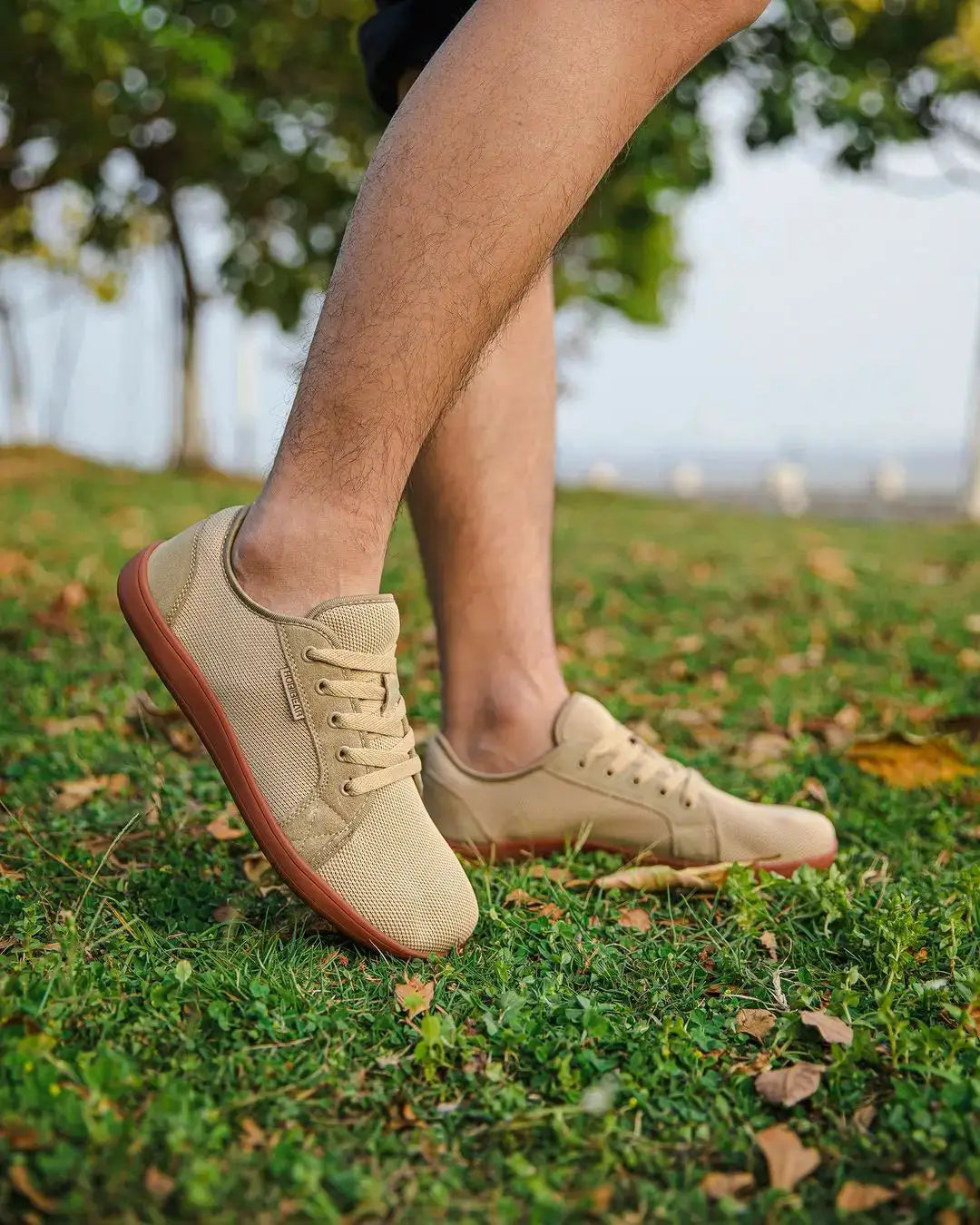 HOBIBEAR barefoot shoes, unisex beige fabric upper with brown outsole, lightweight and breathable