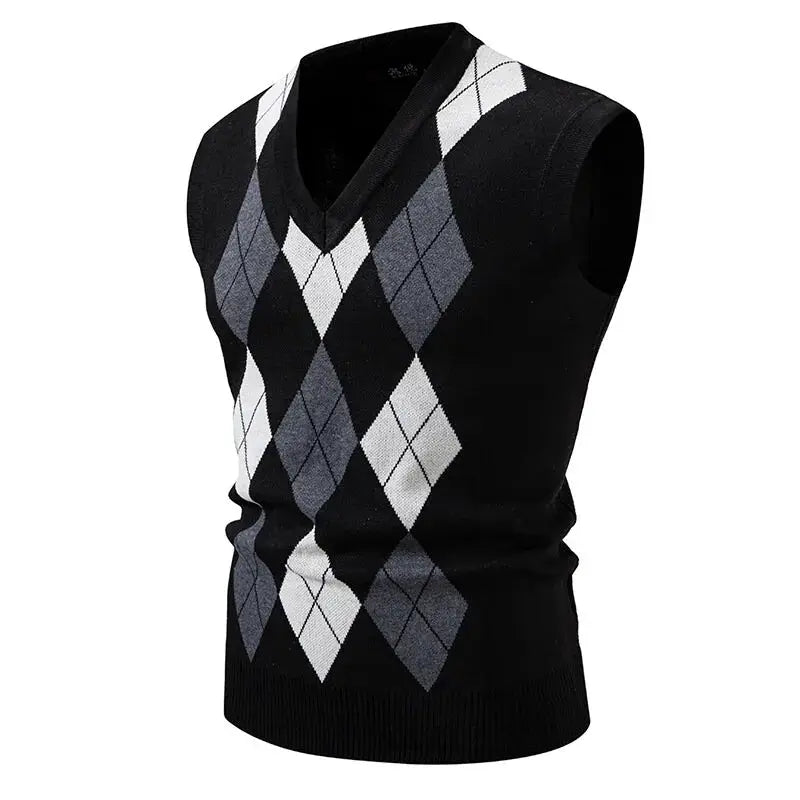 Men's argyle knit vest with V-neck, sleeveless, black with white/gray diamonds, Simples Market.