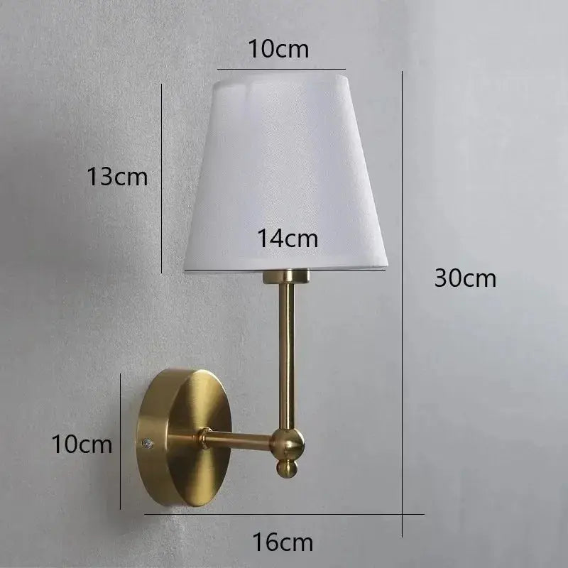 Wall lamp Simples Market, brass finish with white fabric shade, retro bedside sconce.