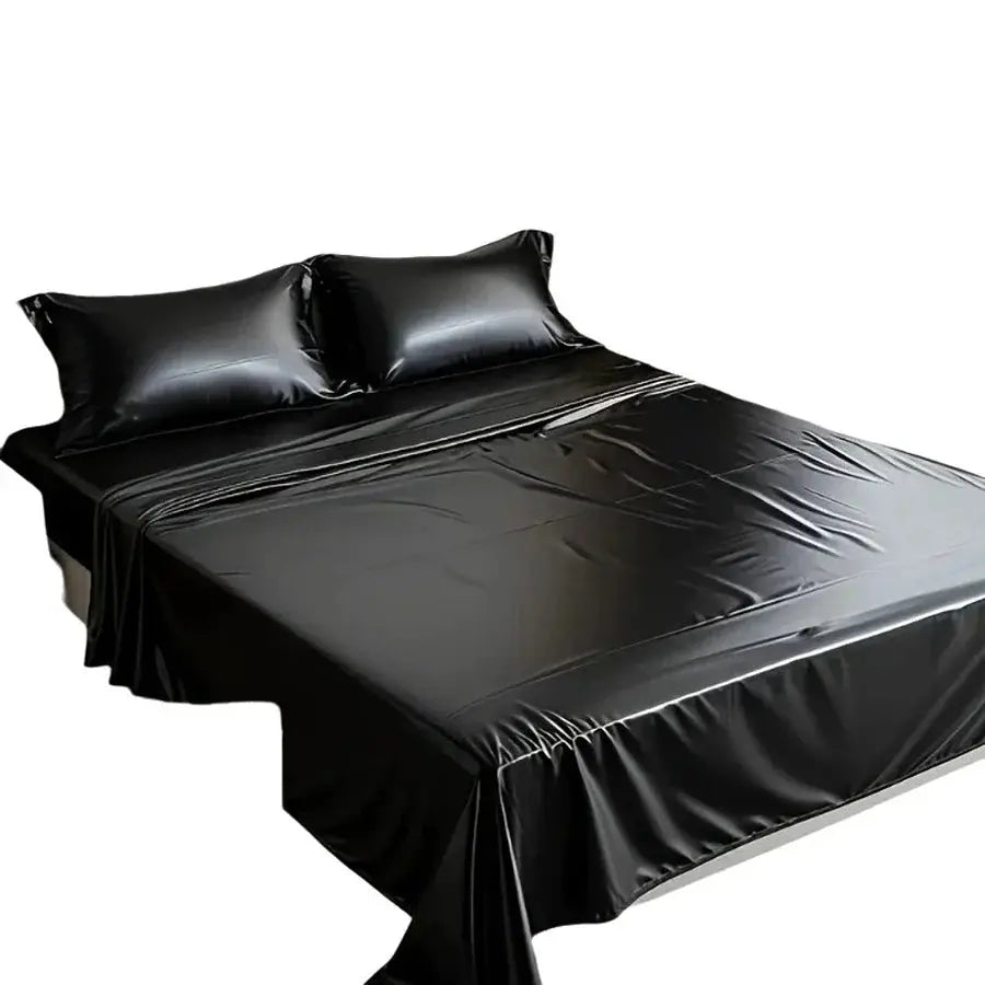 Bed sheet set by Simples Market in black PVC with waterproof, dirt-resistant finish