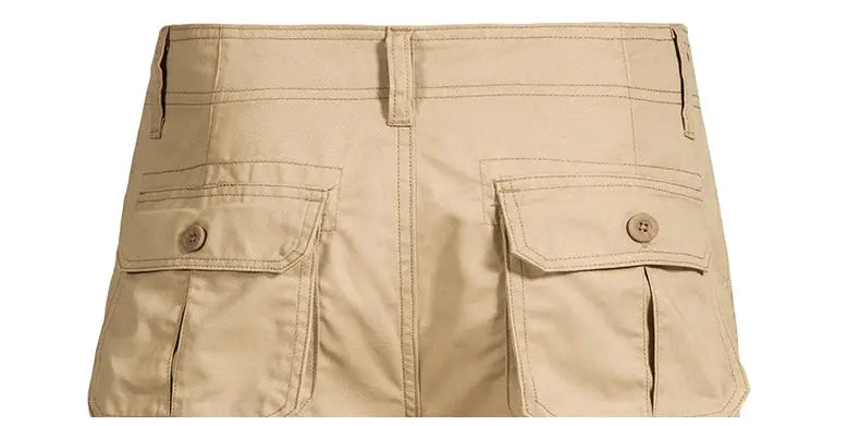 Men's loose-fit khaki cargo shorts with multiple pockets, cotton, casual outdoor wear