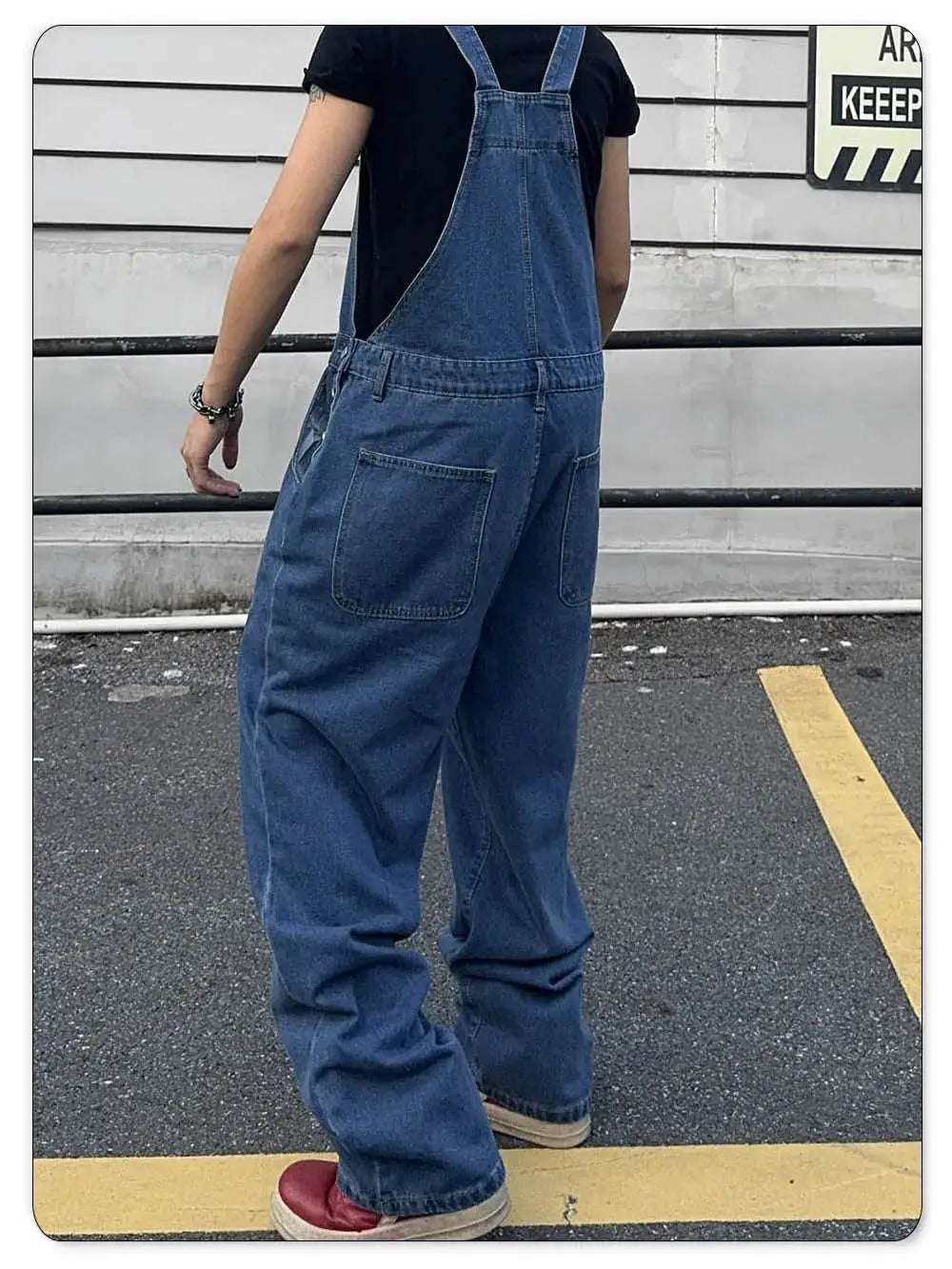 Men's denim overalls with suspenders, loose baggy fit, blue wash, back pockets, Simples Market