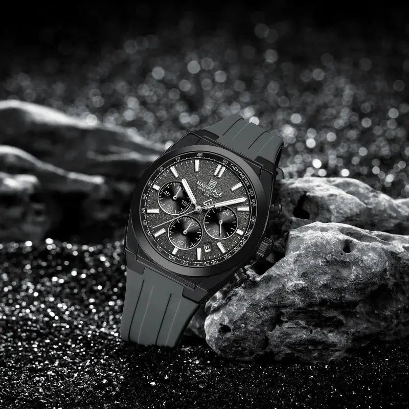 NAVIFORCE 8080 men's watch with black dial, gray silicone strap, chronograph subdials, tachymeter bezel, waterproof