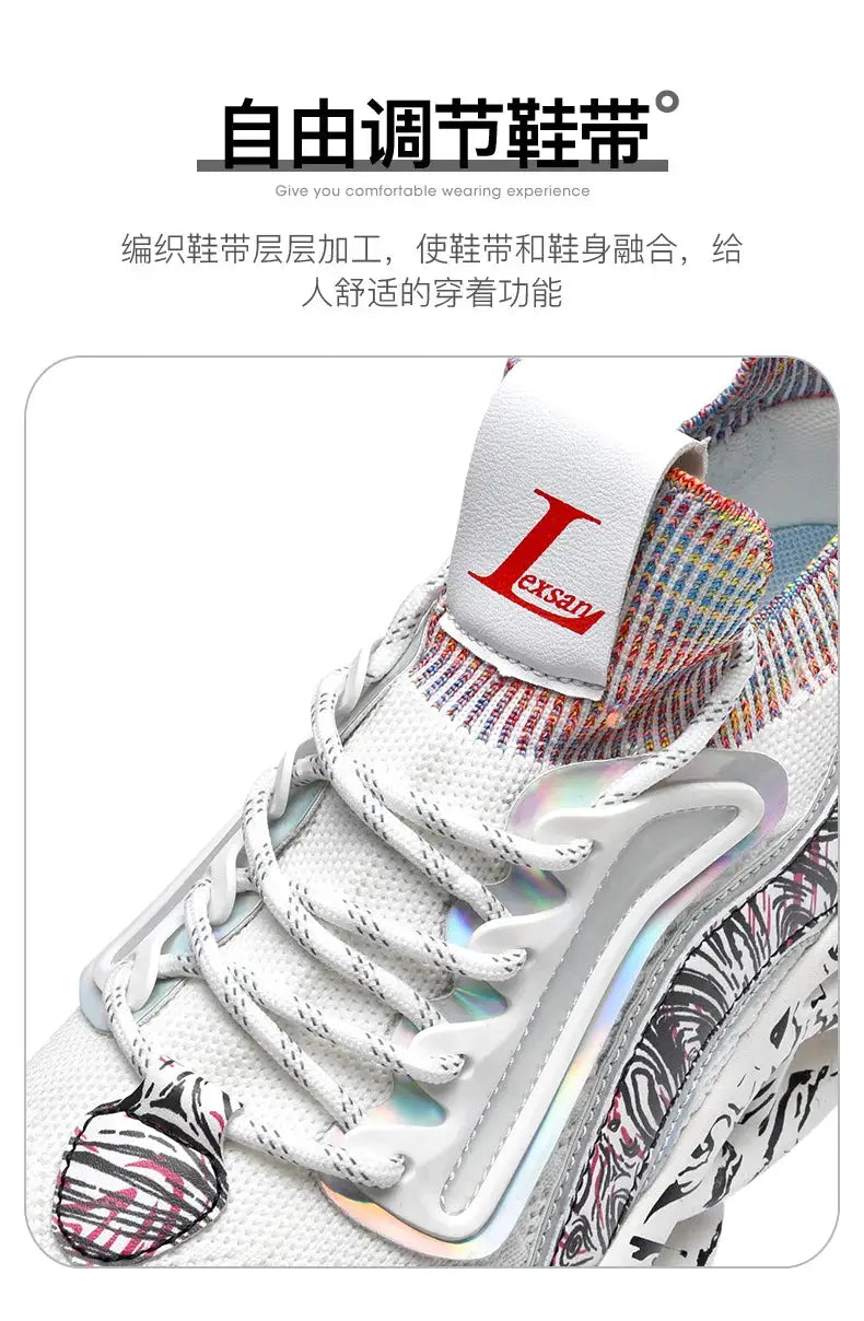 Men's sneakers by Simples Market with breathable knit upper and holographic side panels