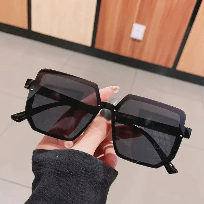 Big Frame Vintage Square Sunglasses For Men And Women Unisex Retro Goggle Style Polygon Eyewear