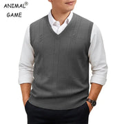 Men's gray sleeveless V-neck knit vest by Simples Market, lightweight twist-knit outerwear worn over a white shirt