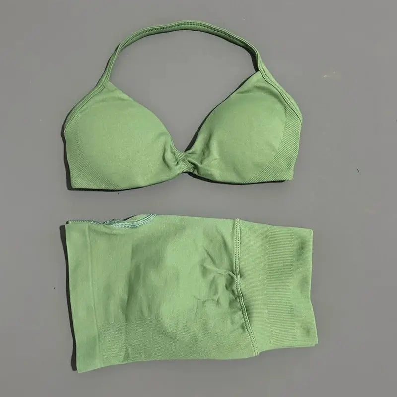 Histello 2 Piece Women Yoga Set Strappy Bra Top Scrunch Shorts