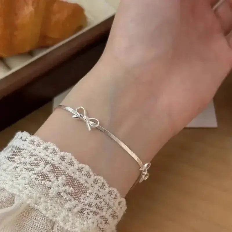 Lats Fashion Sweet Bow Bracelet For Women And Girls Sparkling Delicate Ribbon Bowknot Snake Chain Party Jewelry Gift