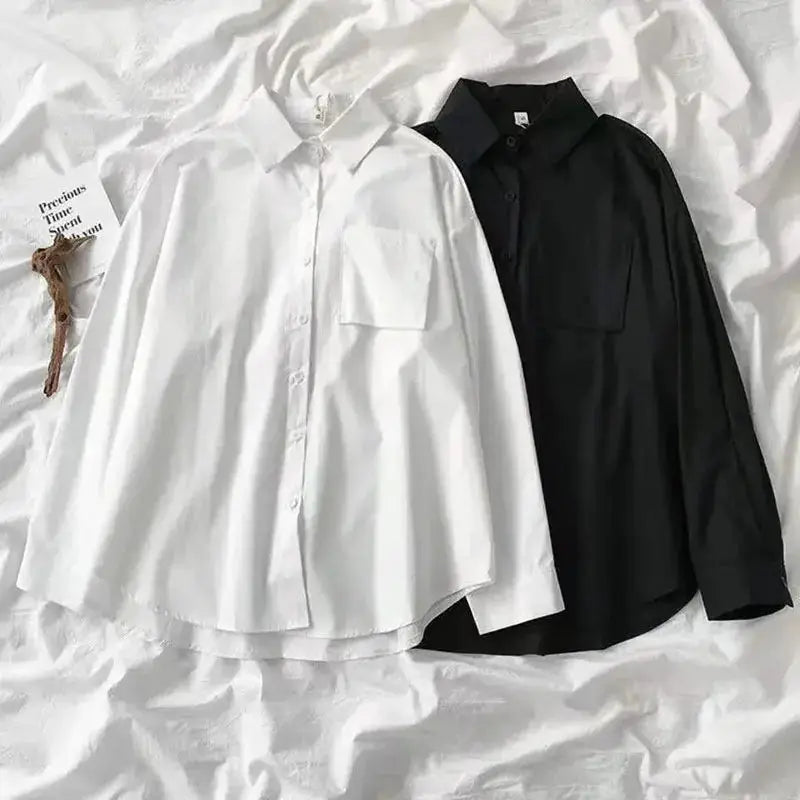 Simples Market Japanese-style long-sleeve shirts, white and black oversized with chest pockets and turn-down collars (set of 2)