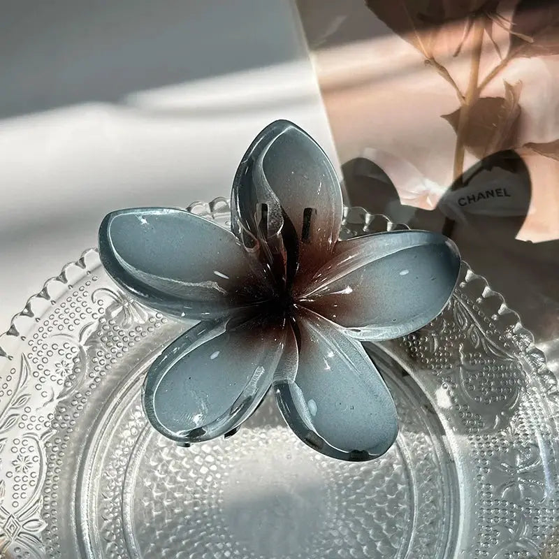 Boho Bloom Fashion Flower Hair Clips For Women Large Claw Hairpins With Secure Hold
