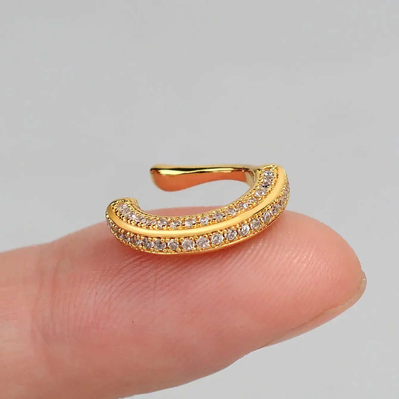 Gold-tone zircon clip-on heart ear cuff with two rows of stones