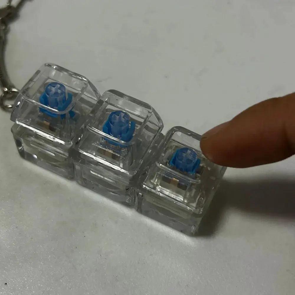 Three Fourths Finger Keyboard Keycap Fidget Keychain Stress Relief Toy For Men And Women