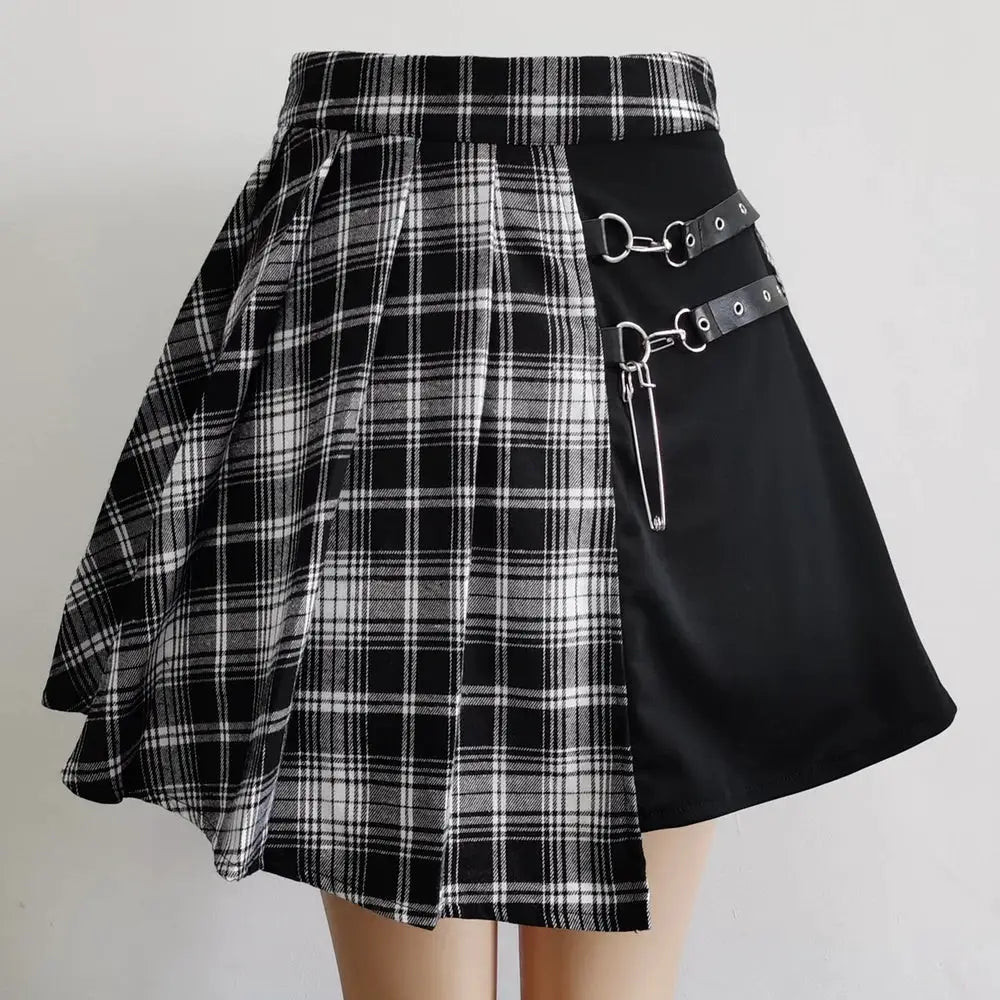 Gothic plaid pleated mini skirt with black panel and silver buckle straps, Simples Market