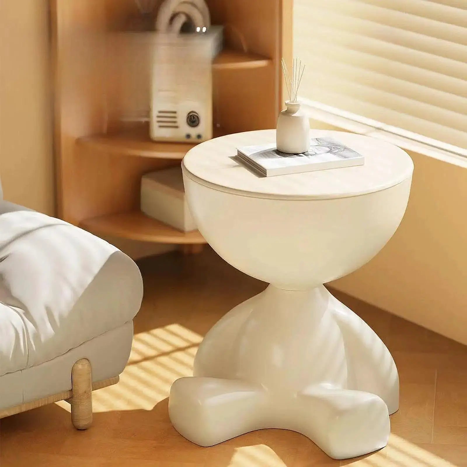 Bear Shaped End Table With Flat Head Figurine Movable Mini Side Table For Living Room Bedroom Balcony Small Apartment