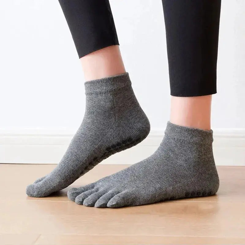Breathable Women Pilates Socks Five Toe Silicone Non Slip Yoga Socks For Ballet Dance And Fitness Cotton Socks