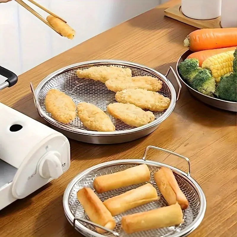 EcoChef Stainless Steel Filter Tray Mesh Basket Durable Kitchen Strainer For Frying Grilling And Fruit Veggie Rinsing