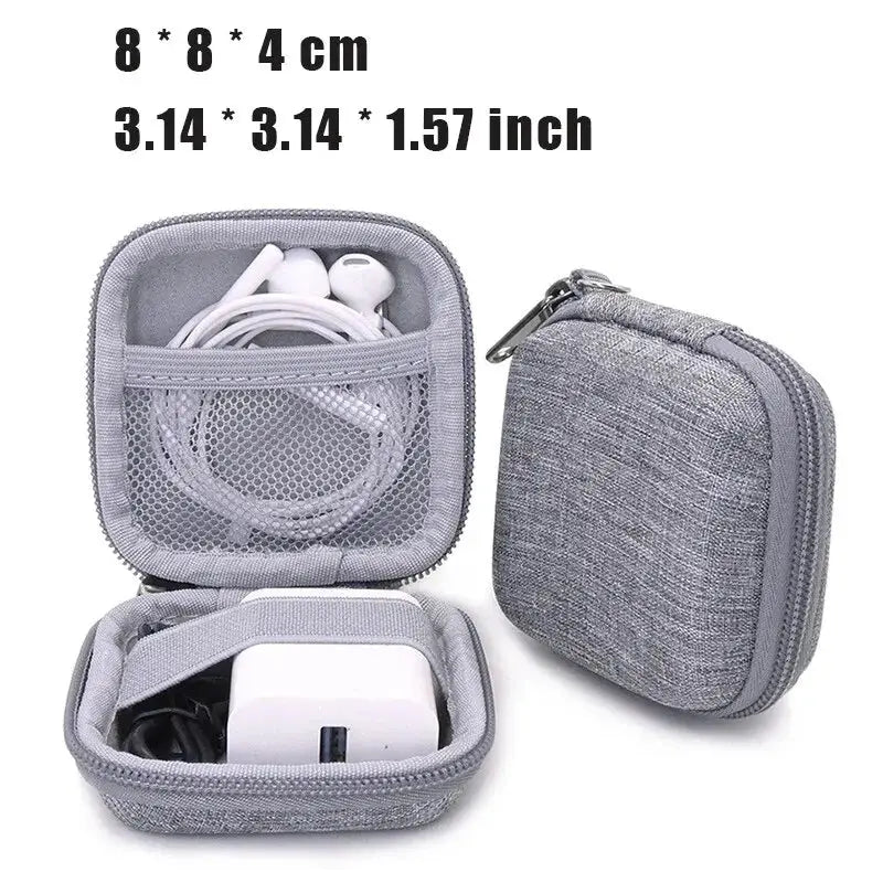 NovaTech Portable Earphone Storage Bag And Data Cable Organizer Case For Chargers USB Drives Multifunctional Protector