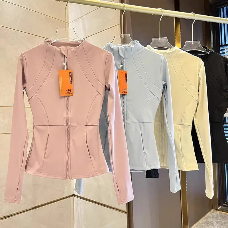 AeroFlex Ladies Slim Fit Zip Sports Jacket With Breathable Warmth For Cold Weather Workouts