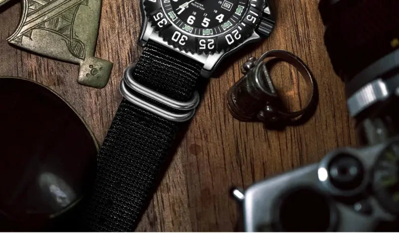 Addies Dive men's watch with black dial, rotating bezel, 50m water resistance, nylon strap