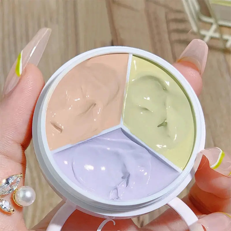XIXI Pure Holding Makeup Three Color Concealer Palette For Spots Acne Marks Dark Circles Nonstick Powder Finish
