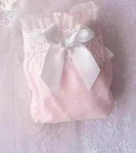 Moyisu Japanese Sweet Lolita pink lace bra set with white satin bow in pink packaging