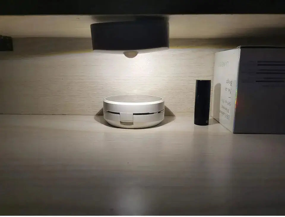 Simples Market wireless LED motion sensor night light, white round plug-in