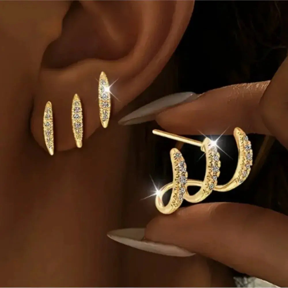 Simples Market 2pc gold-tone rhinestone three-claw earrings set for women