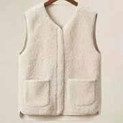 Men's cream lamb fleece vest with two front pockets